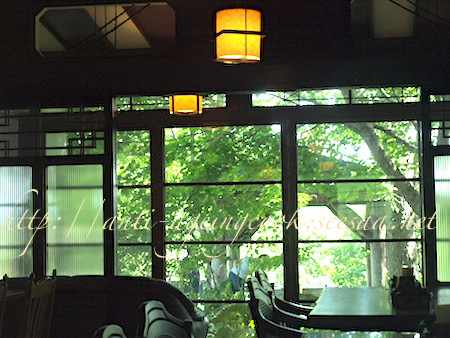 P716999.jpg