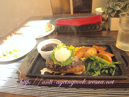 P917383.jpg